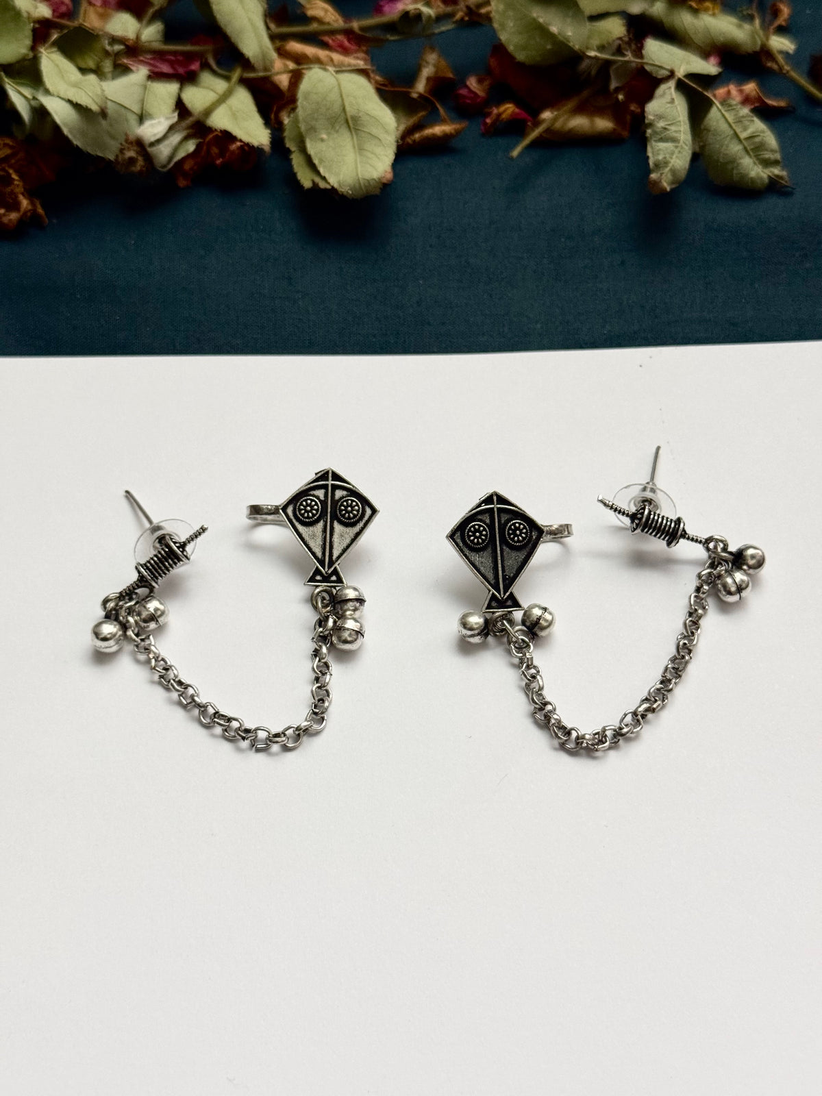 Premium oxidised Brass made Dor-e-Ishq Earcuffs