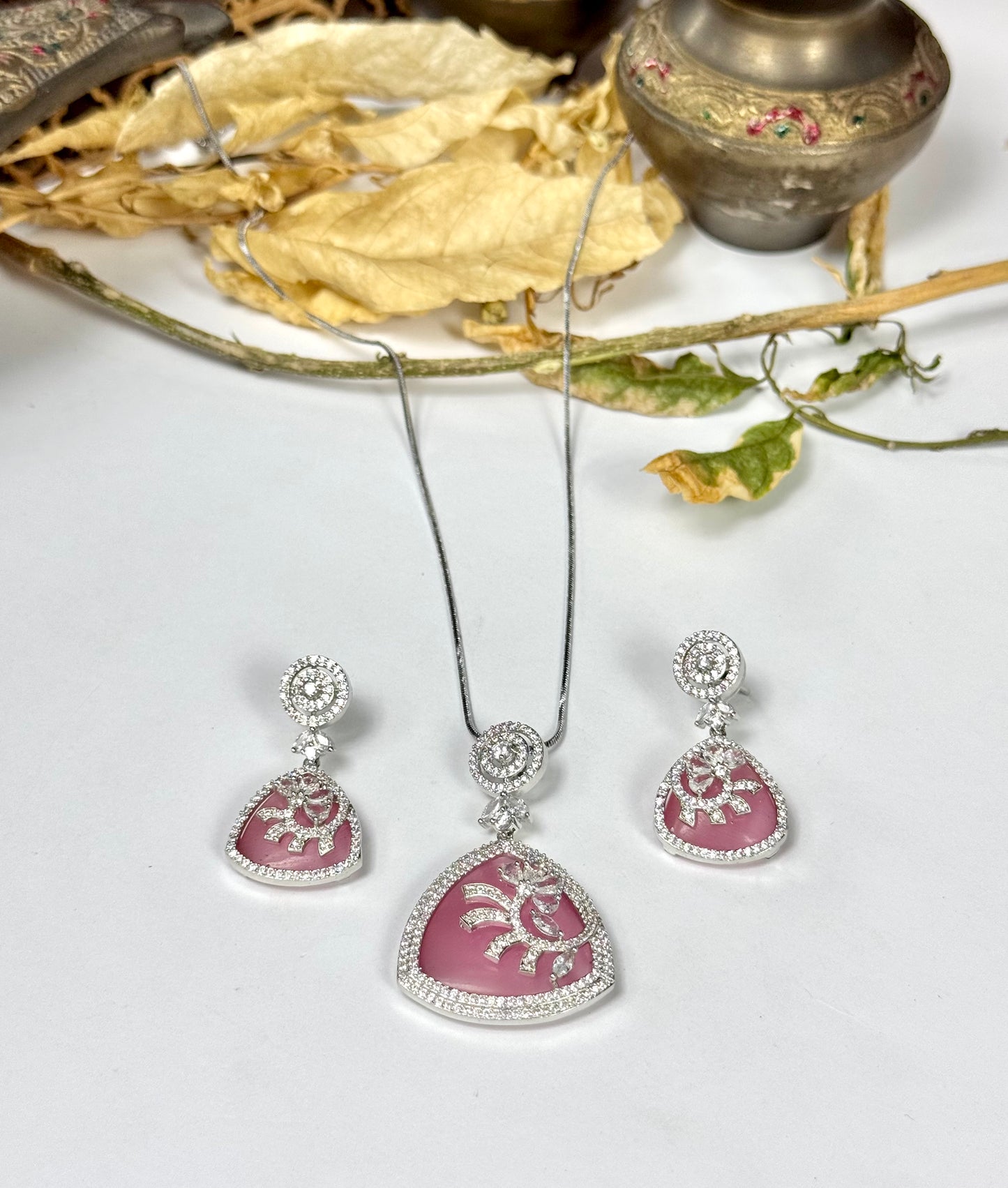 American Diamond 1 karat Pendant Set