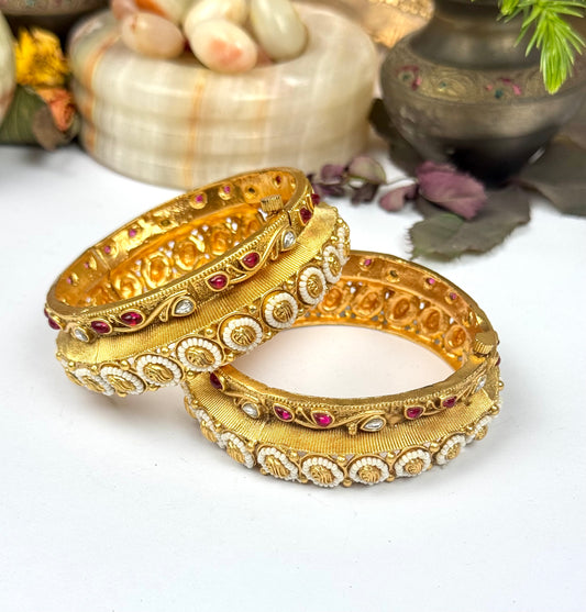 Rajwadi Designer openable Bangles pair