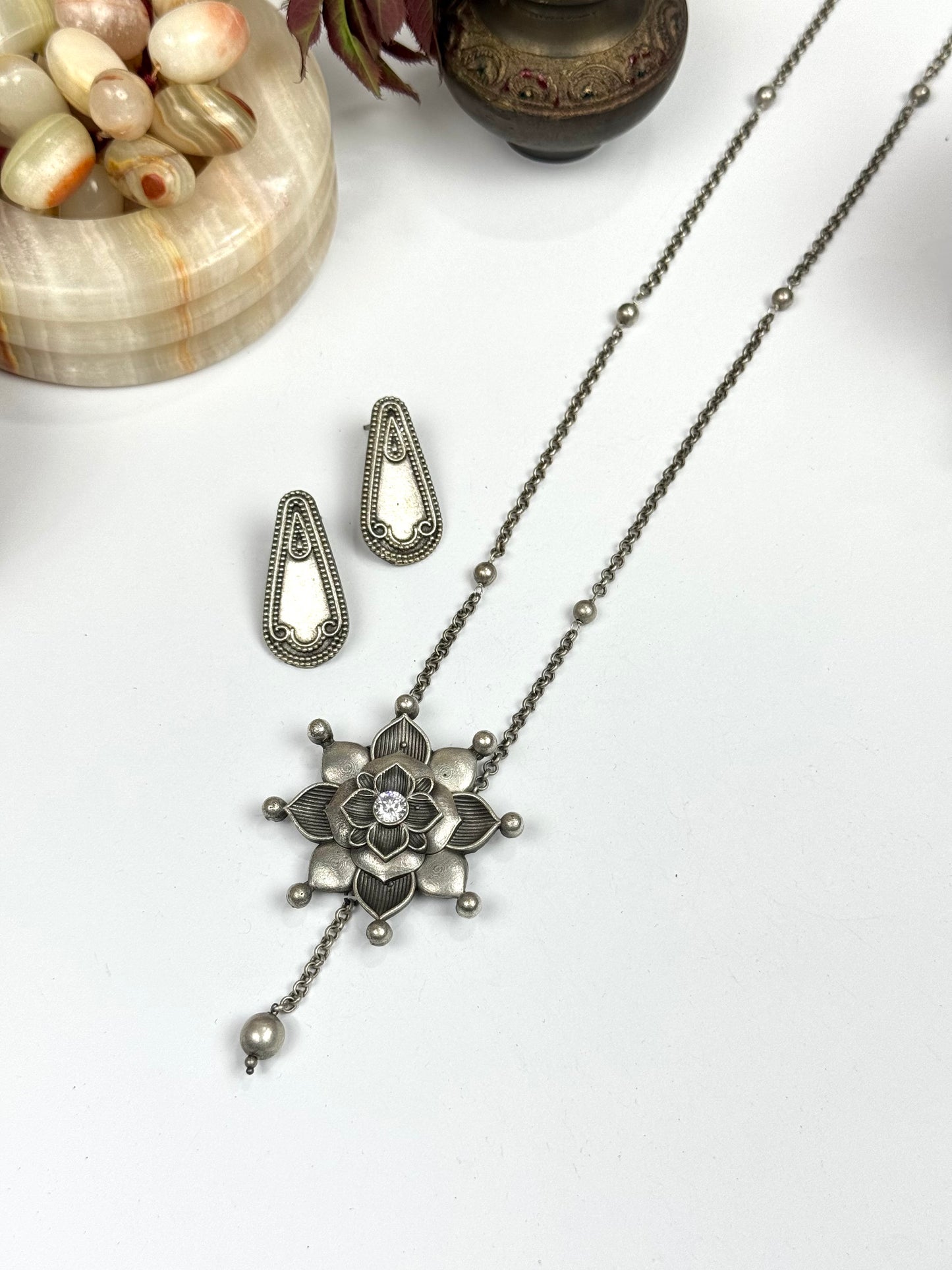 Premium oxidised Brass made sets