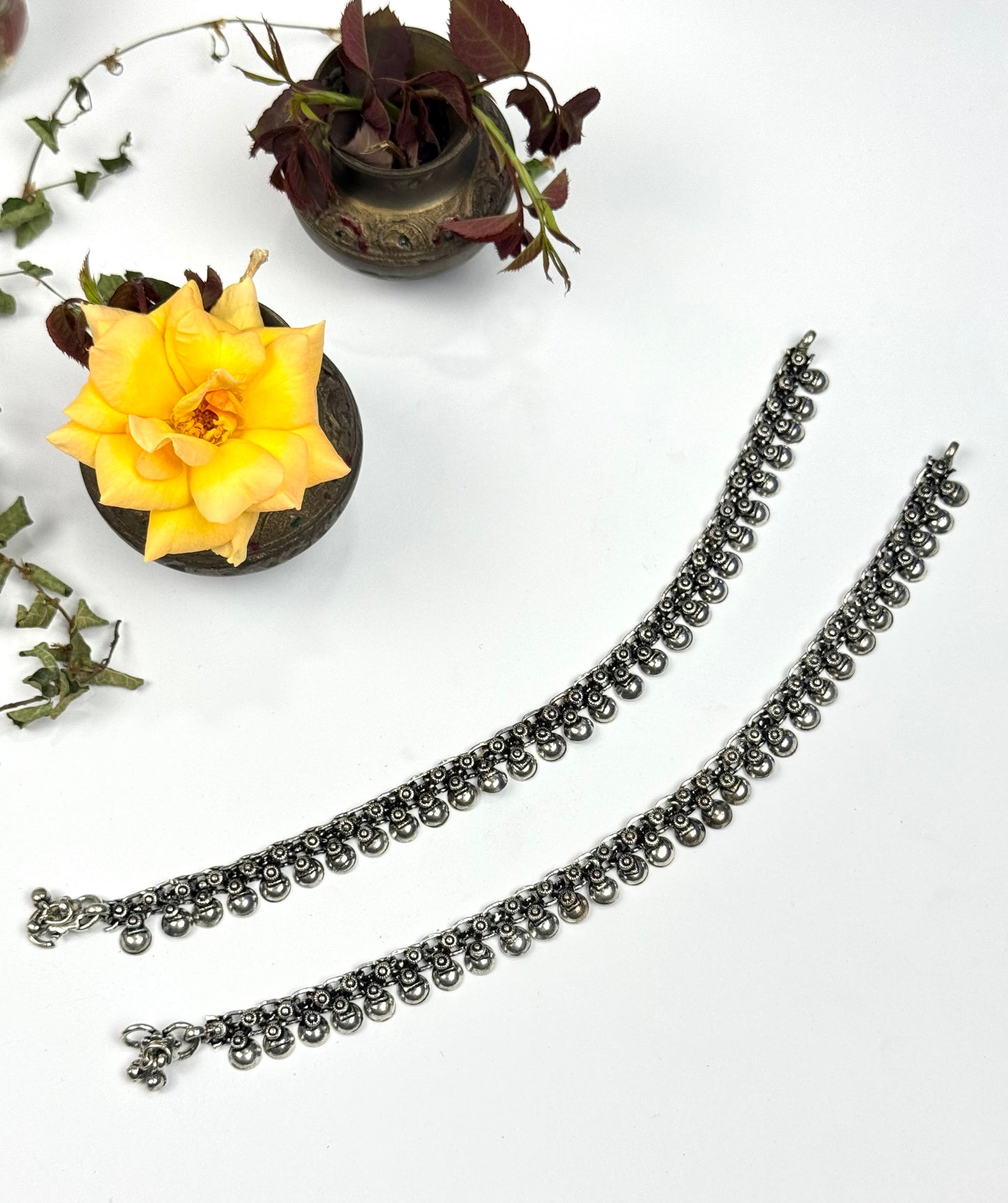 oxidised Adaa-e-khas pazaib