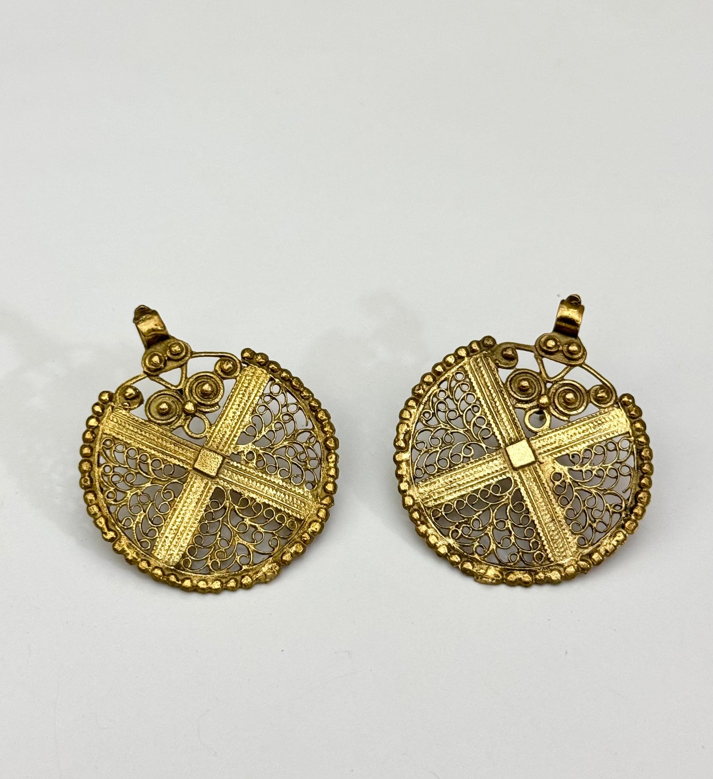 Tribal Naghma studs