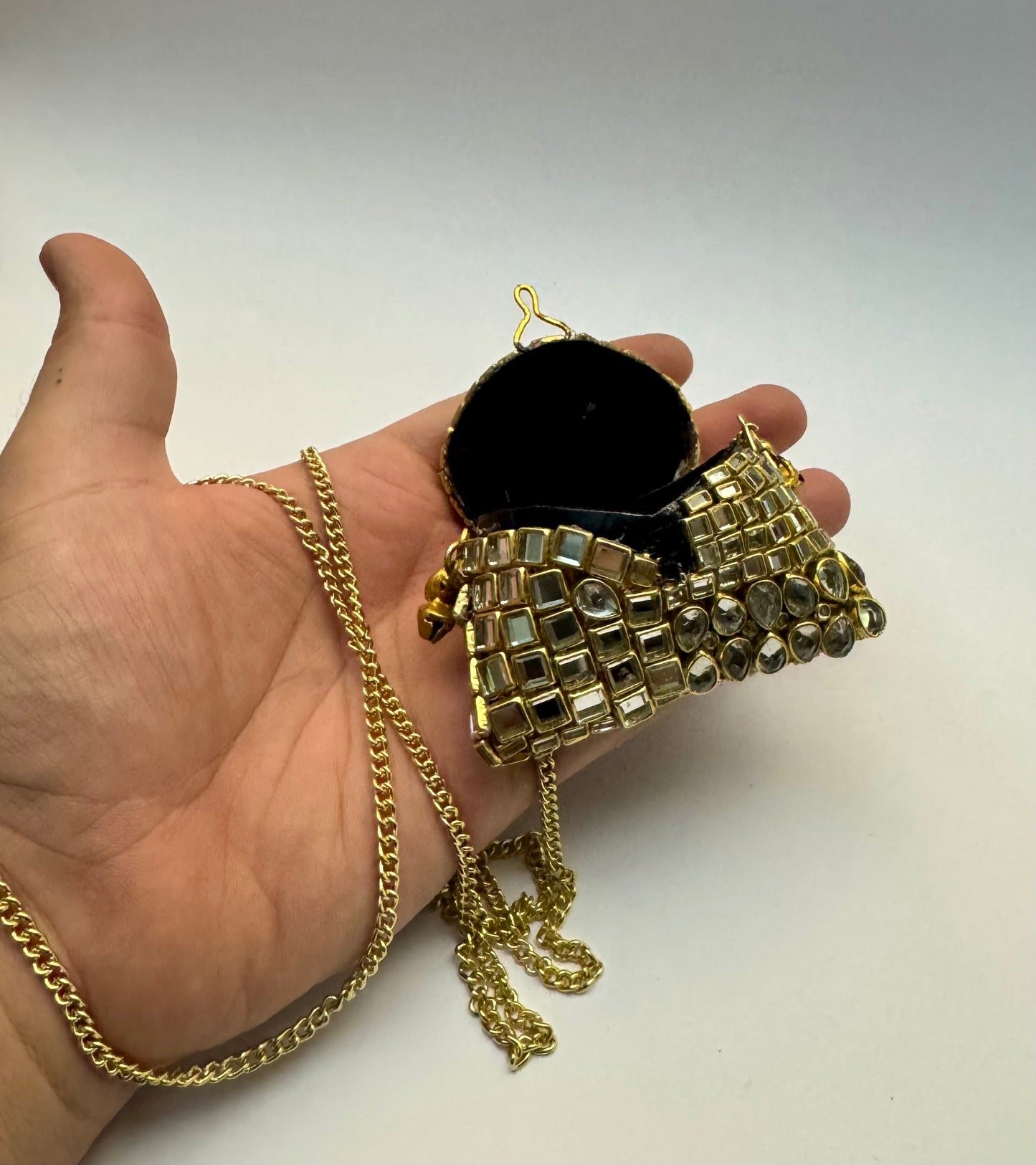 Mini Kundn Clutch