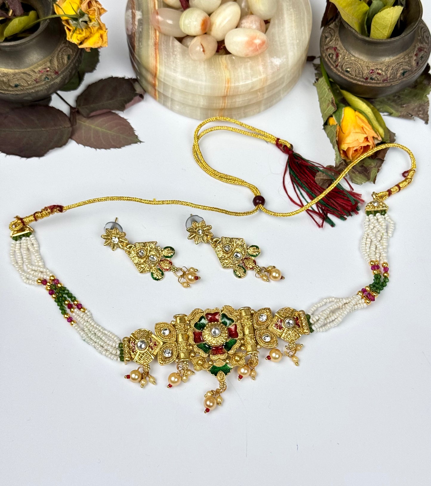 Rajwadi Mehndi Polish Choker set