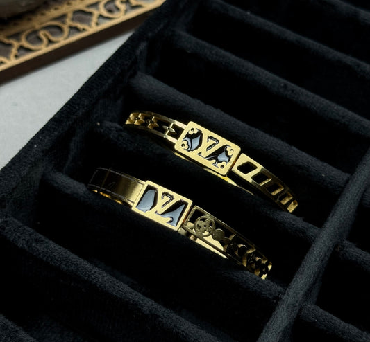 Stainless steel openable Bangles