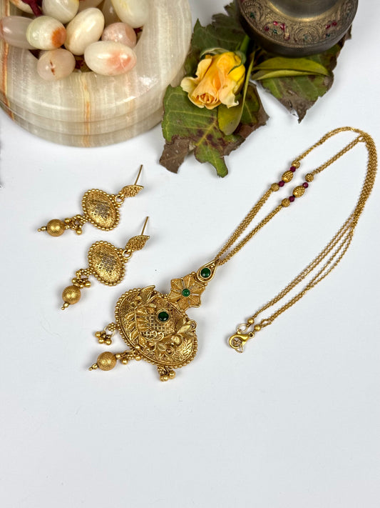 Rajwadi Pendant set