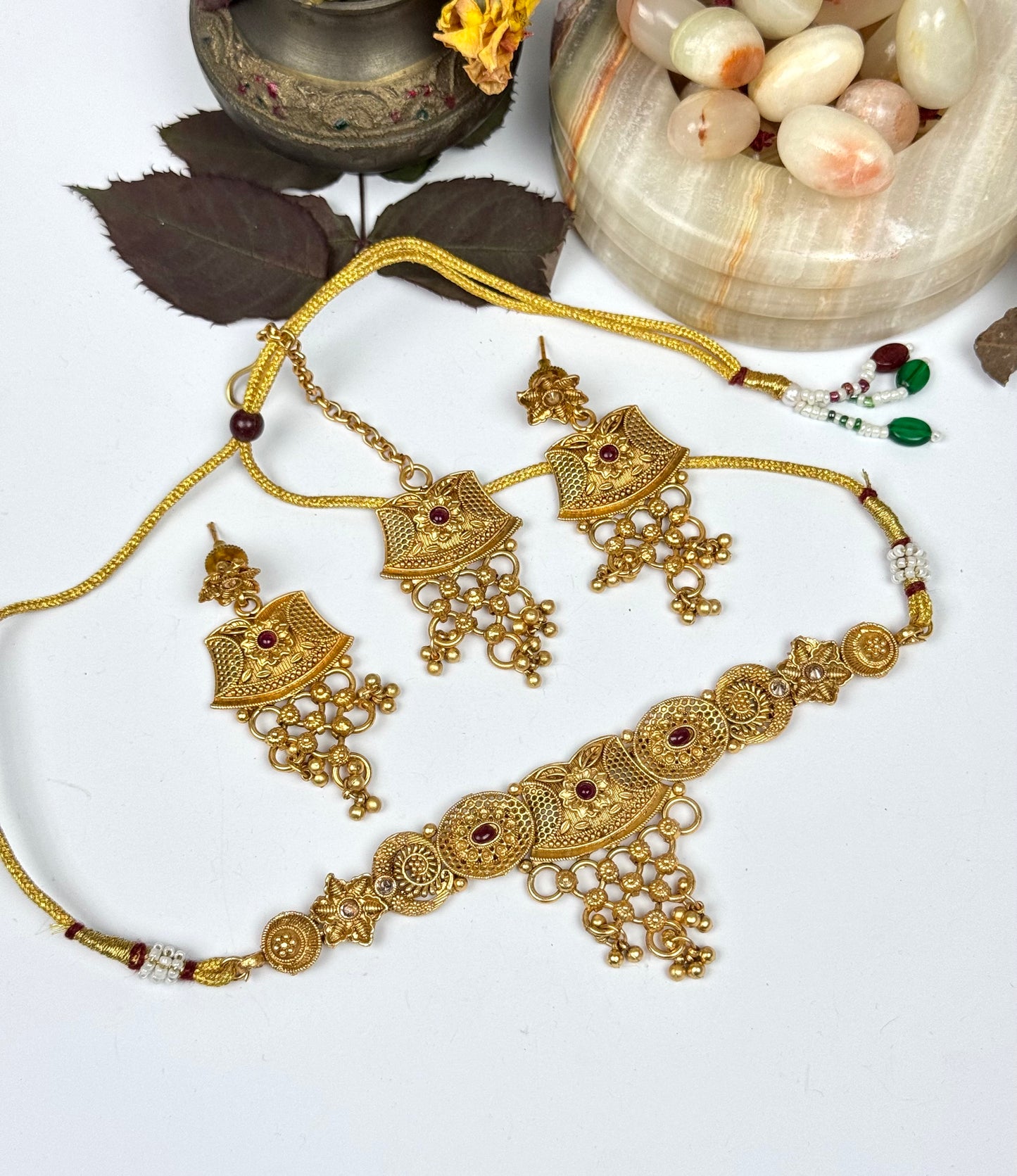 Rajwadi haya Choker set