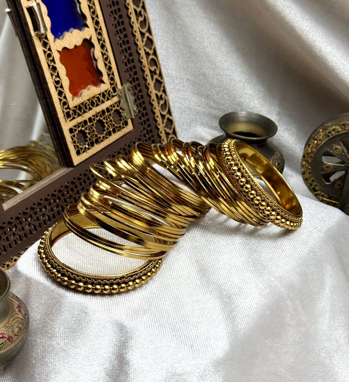 Metal Bangles Kara set