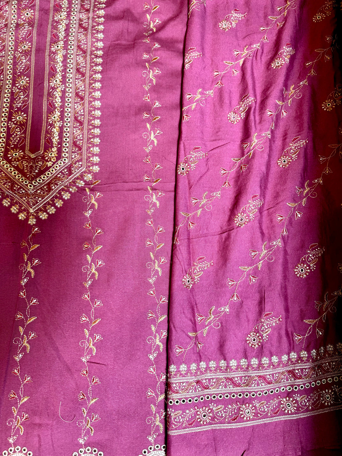 Libas-e-Shireen orignal karandi 3pcs Embroidered suit