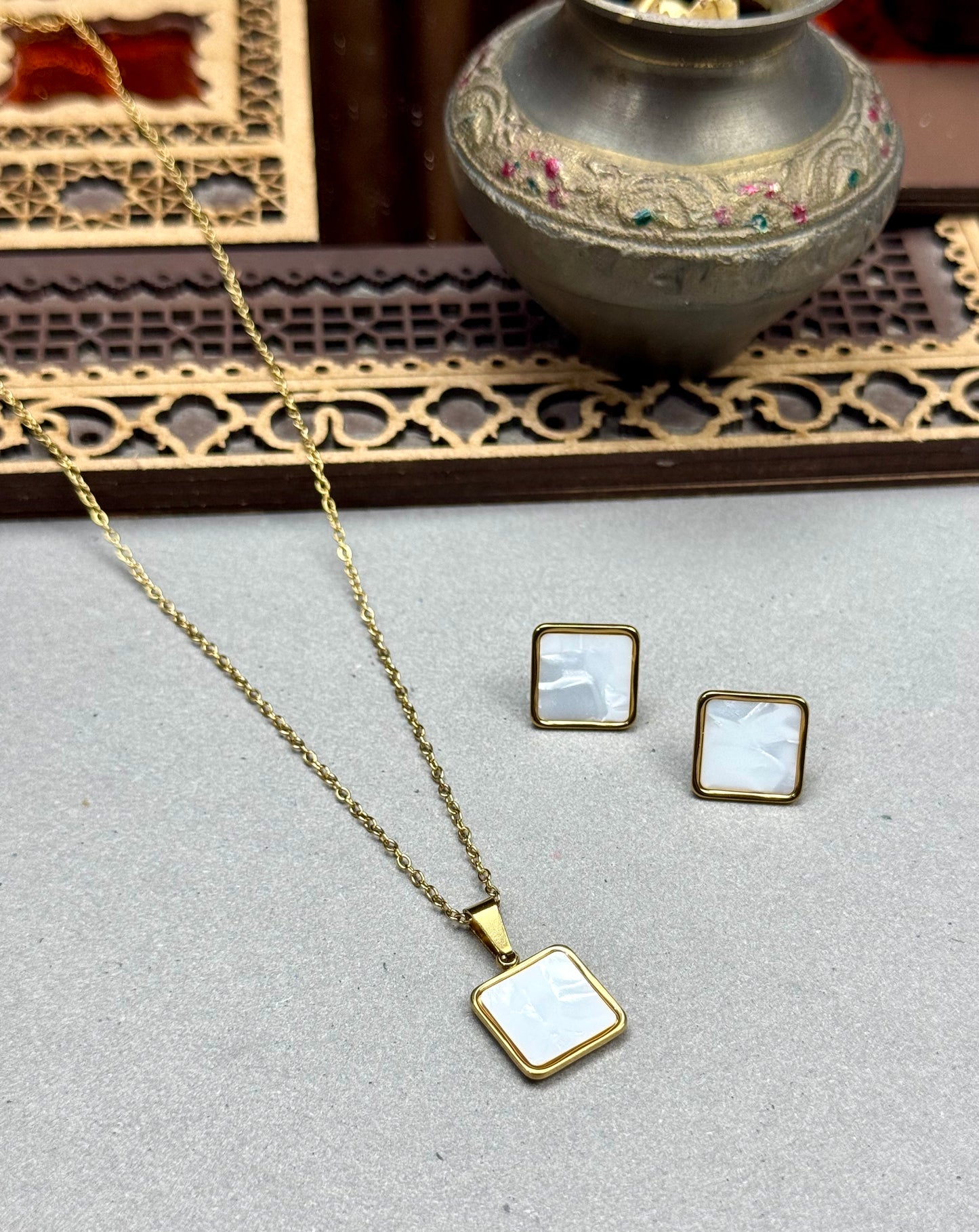 Stainless Steel Pendant Set