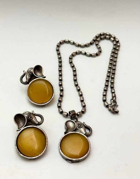 Premium Oxidised Rani Pendant Set