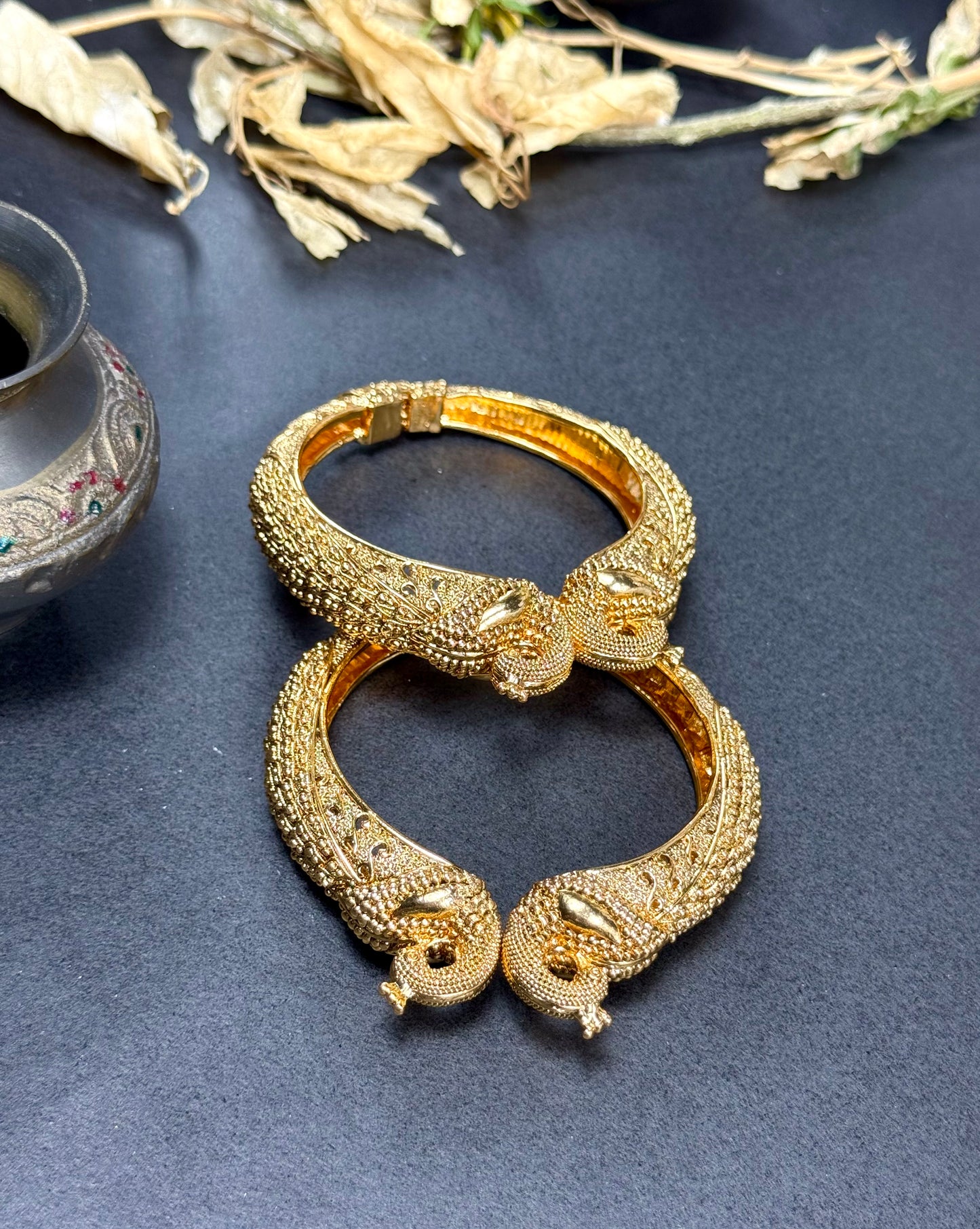 Rajwadi Brass Openable Bangles pair