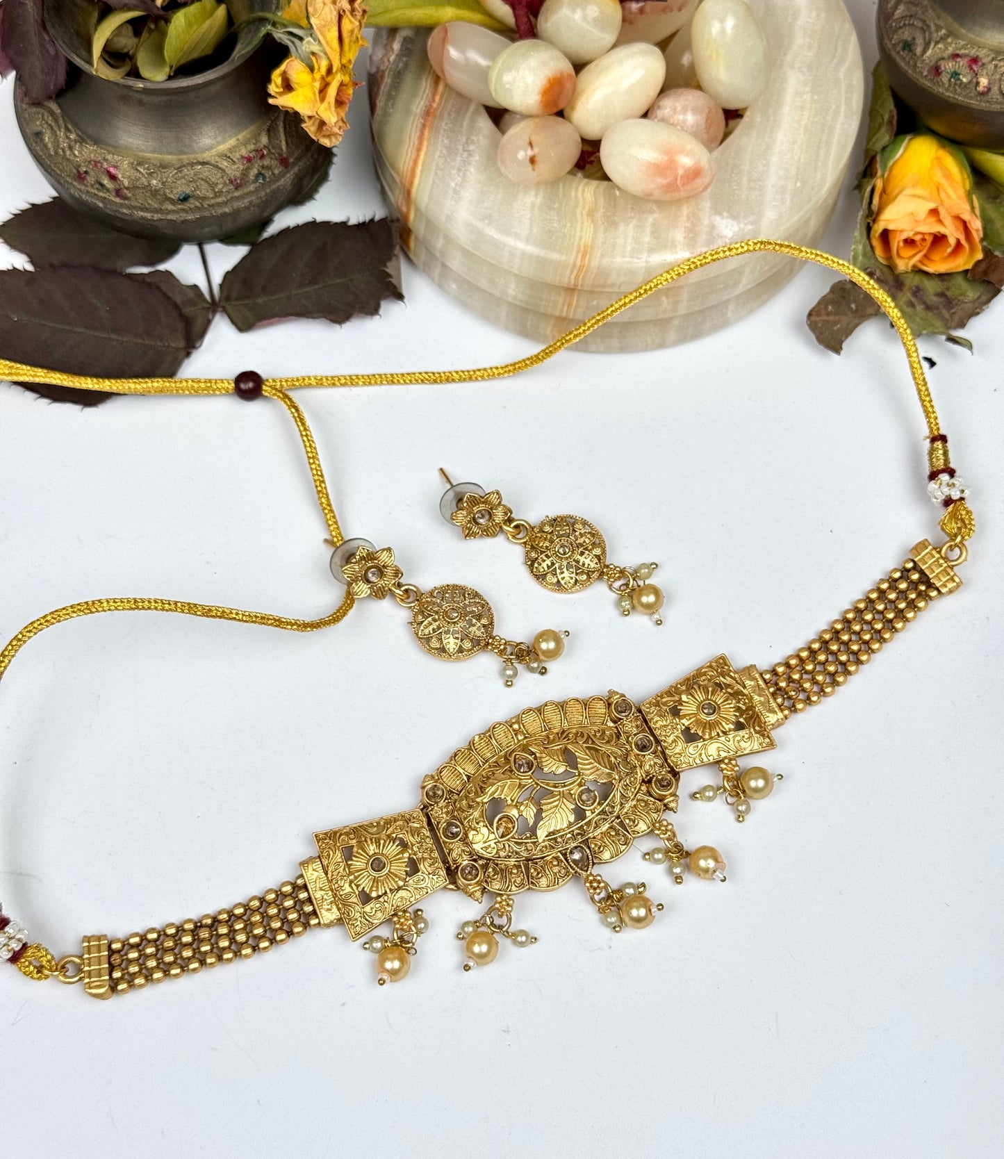Rajwadi Choker set