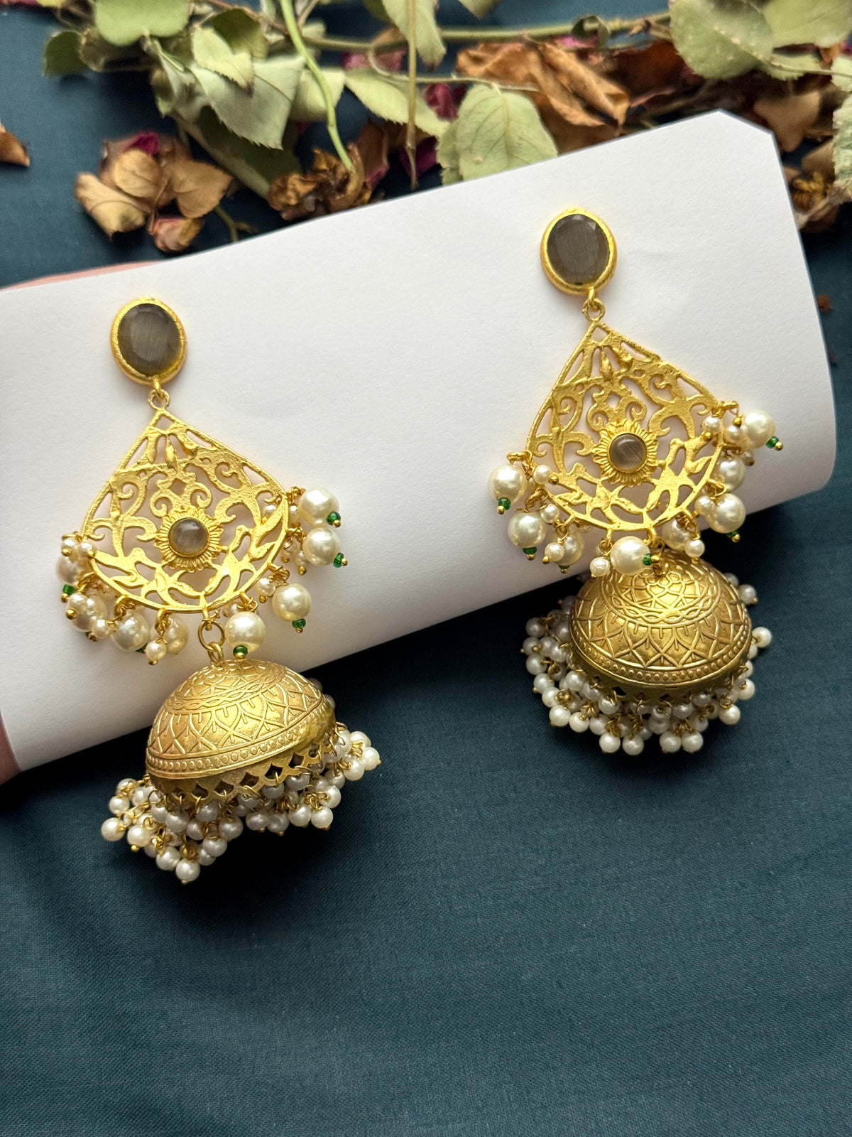 Premium Brass sara Jhumka