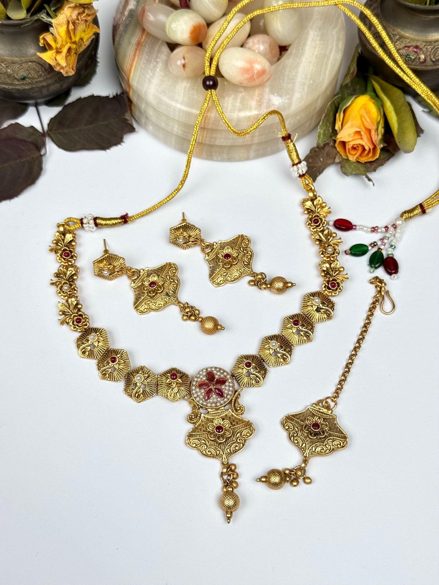Rajwadi karena Necklace set