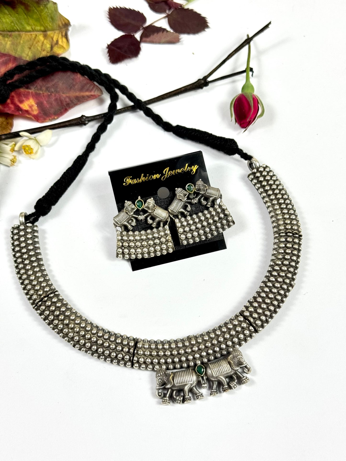 Brass made Necklace set