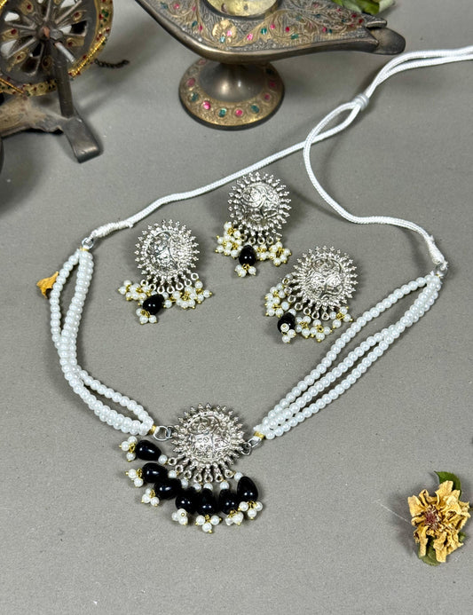 Tribal Choker Set