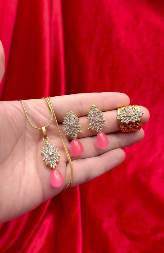 Egyptian Pendant set